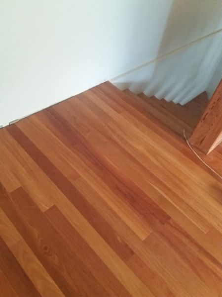 ASSOALHO DE MADEIRA MACIÇA