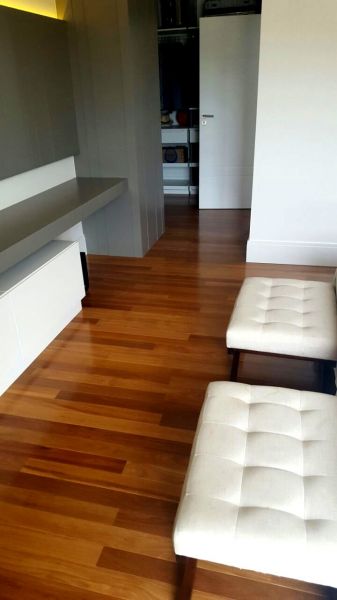 PISO PRONTO COM VERNIZ